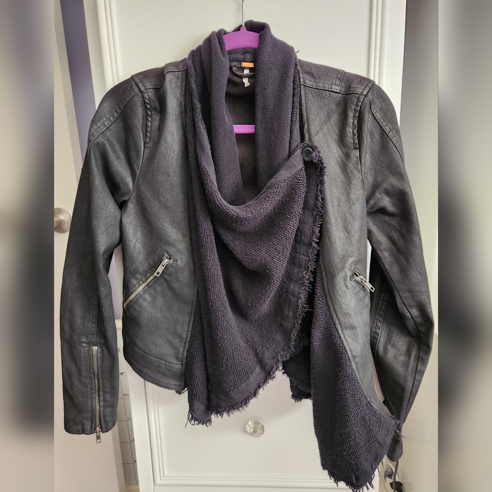 Free People Black Jacket Size 4 - Picture 1 of 6